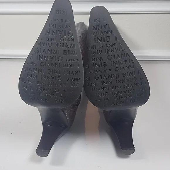 Gianni Bini Brown Croc-Embossed Heeled Boots - Picture 8 of 11